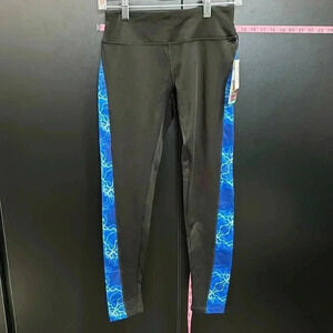 LuLaRoe Jordan Simply comfortable crop athletic leggings,moisture wick,key pckt